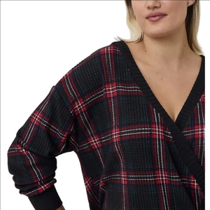 TORRID Plaid Sweater, Brushed Waffle Surplice Red and Black Sz L 12-14  (0)